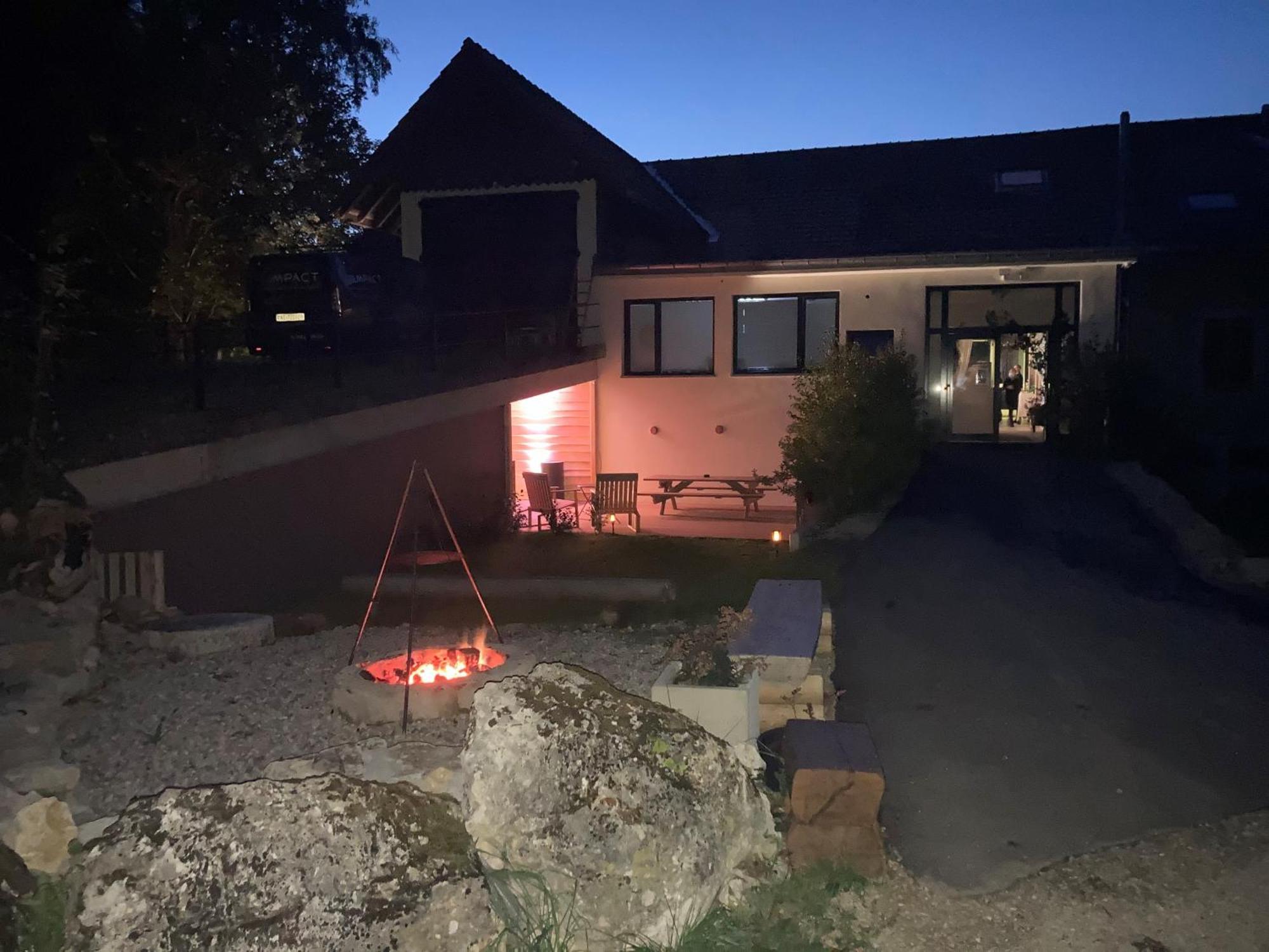 La Ferme Des Aretes Bed & Breakfast La Chaux De Fonds Exterior photo